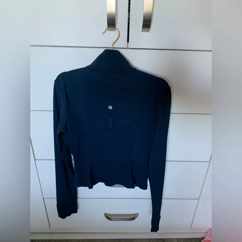 Lululemon Athletica Define Cropped Nulu Jacket size 8 NWOT - Picture 5 of 14